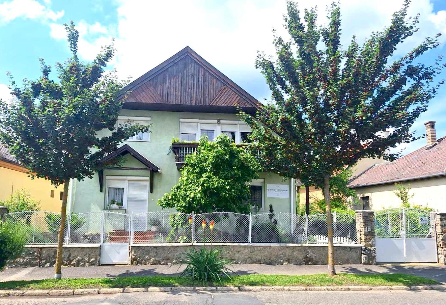 فندق Rohonci Vendeghaz Kőszeg المظهر الخارجي الصورة